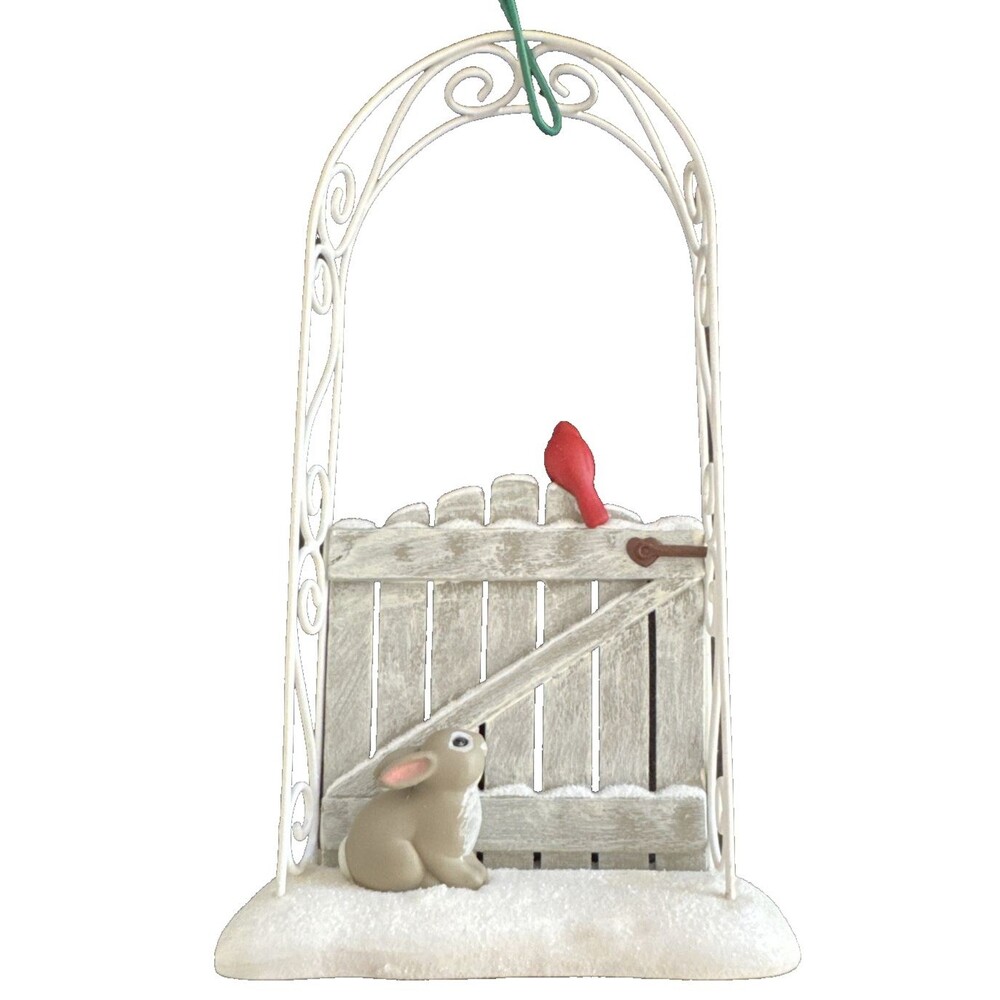 Hallmark 2006 Garden Greetings Cardinal Wreath Gate Keepsake Ornament Boxed - Picture 3 of 9